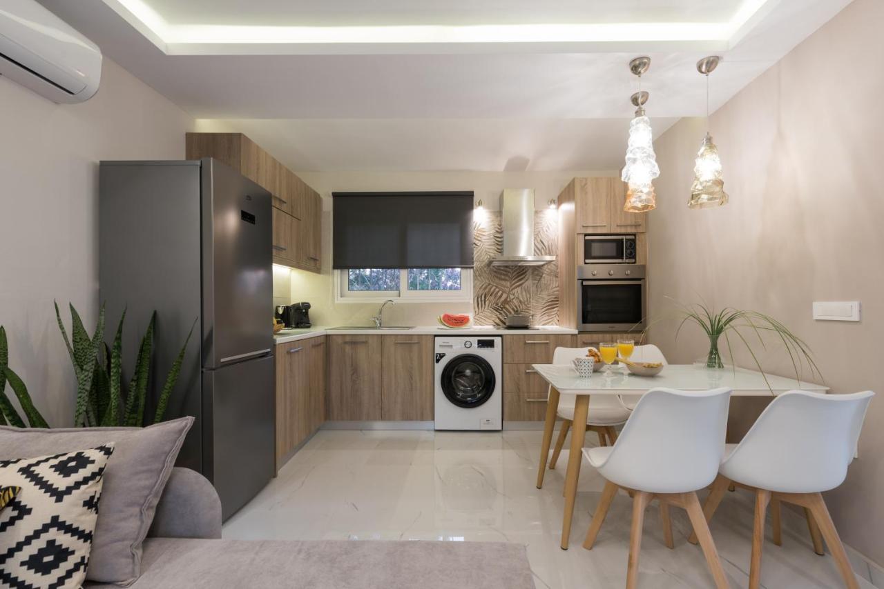 זקינטוס טאון Margaritari Apartments מראה חיצוני תמונה