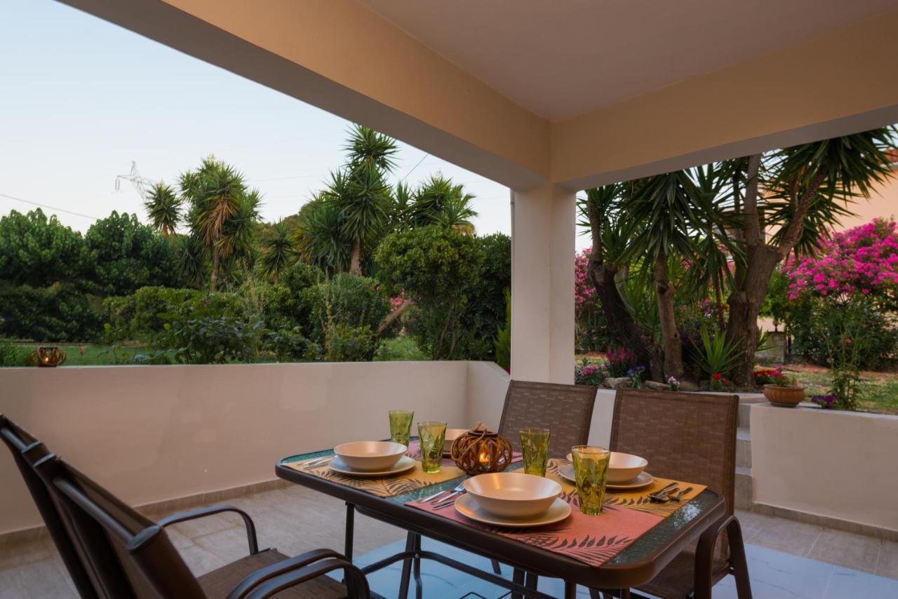 זקינטוס טאון Margaritari Apartments מראה חיצוני תמונה