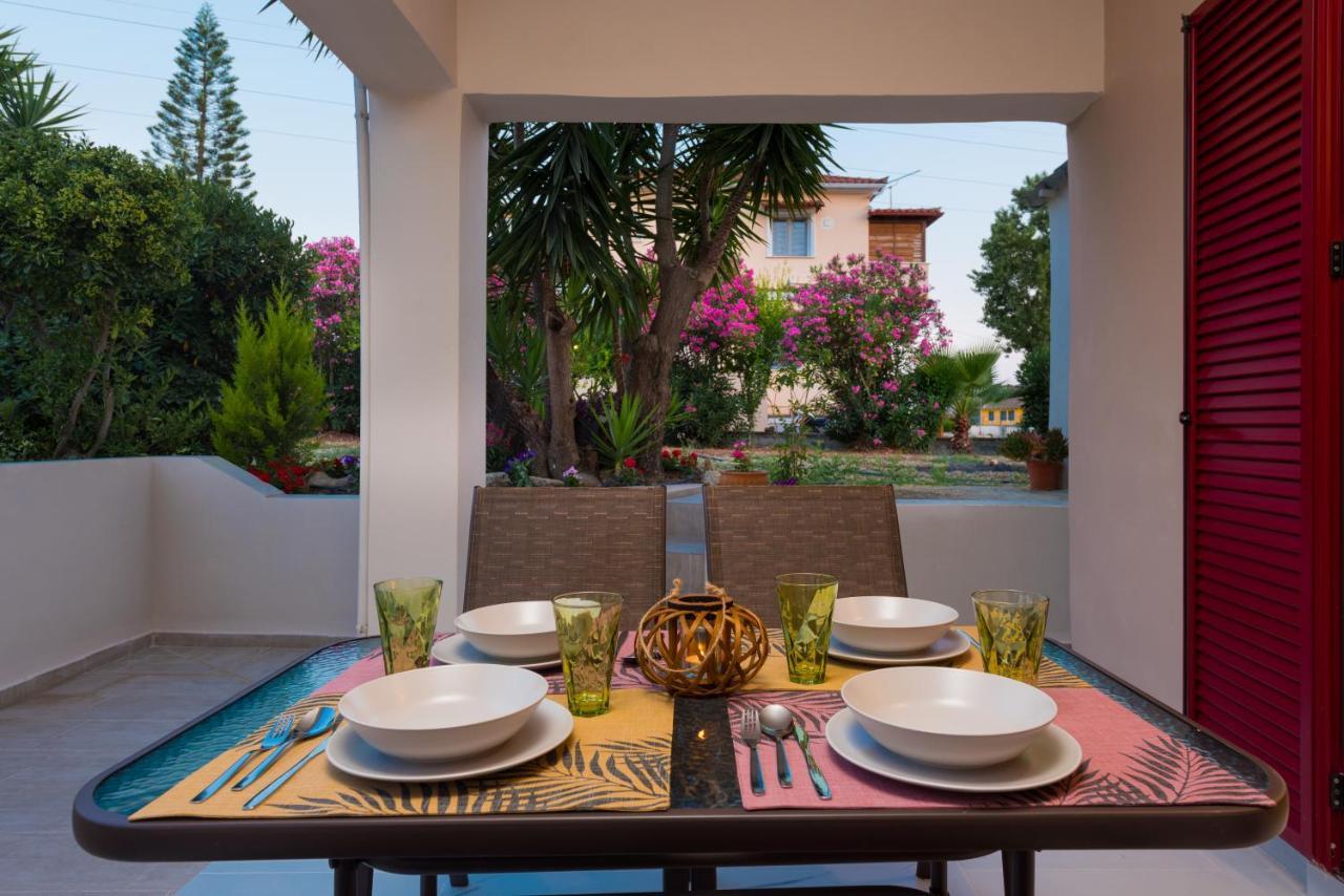 זקינטוס טאון Margaritari Apartments מראה חיצוני תמונה